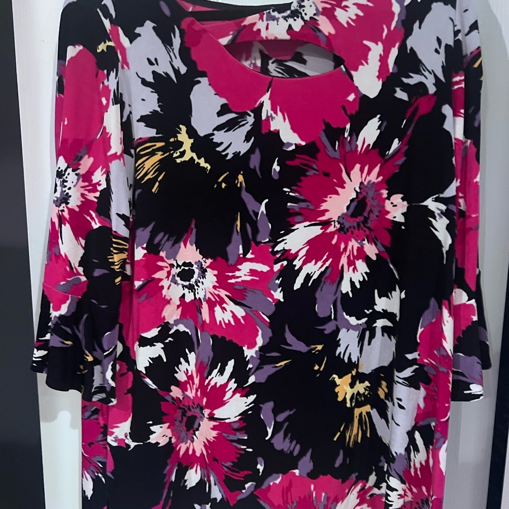 Chicos Floral Women's Top - Black and Pink